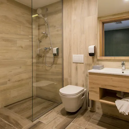 Otel Akademia 4*